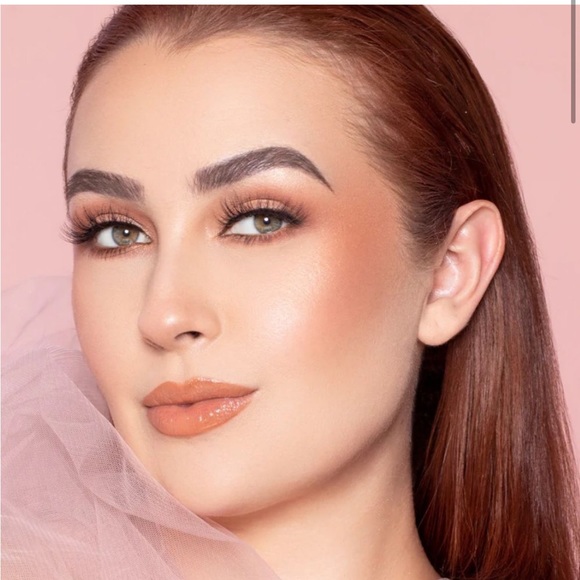 KENIA ONTIVEROS BEAUTY NWT - Picture 5 of 8